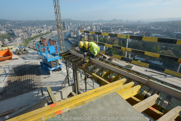 tour des finances à Liège